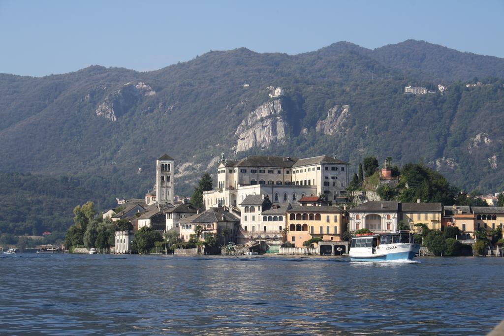 Fattoria Del Pino Bed and Breakfast Orta San Giulio Exterior foto