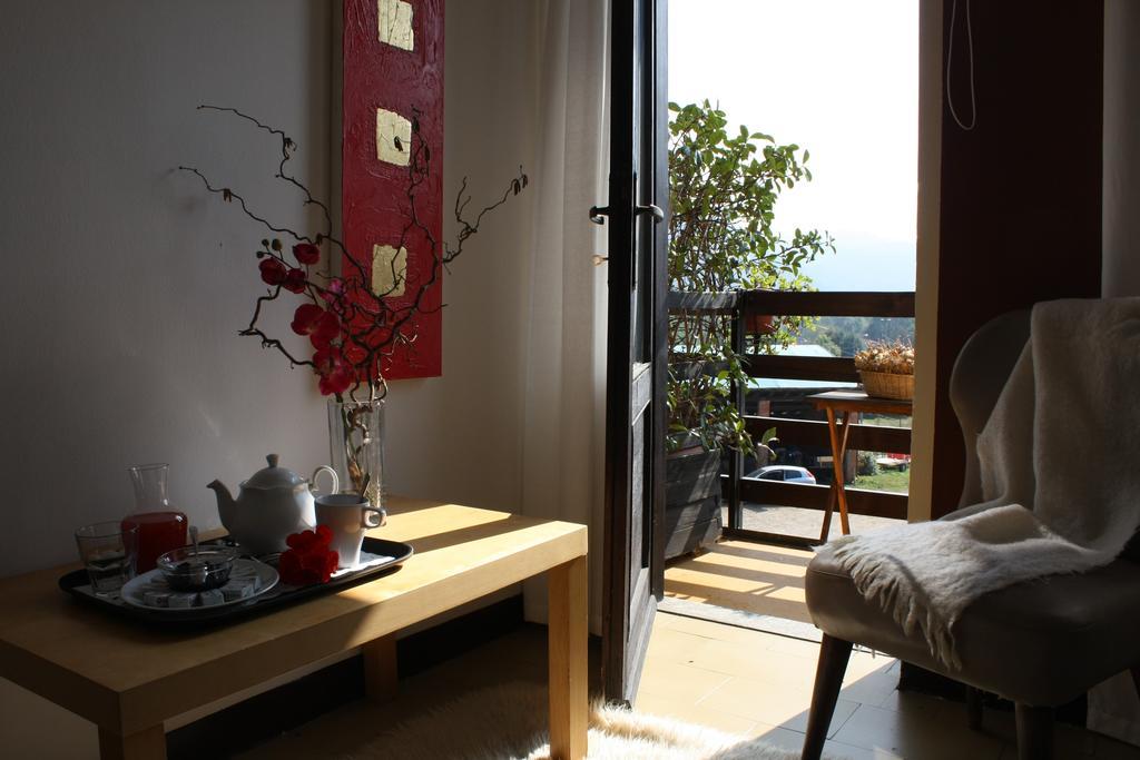 Fattoria Del Pino Bed and Breakfast Orta San Giulio Habitación foto